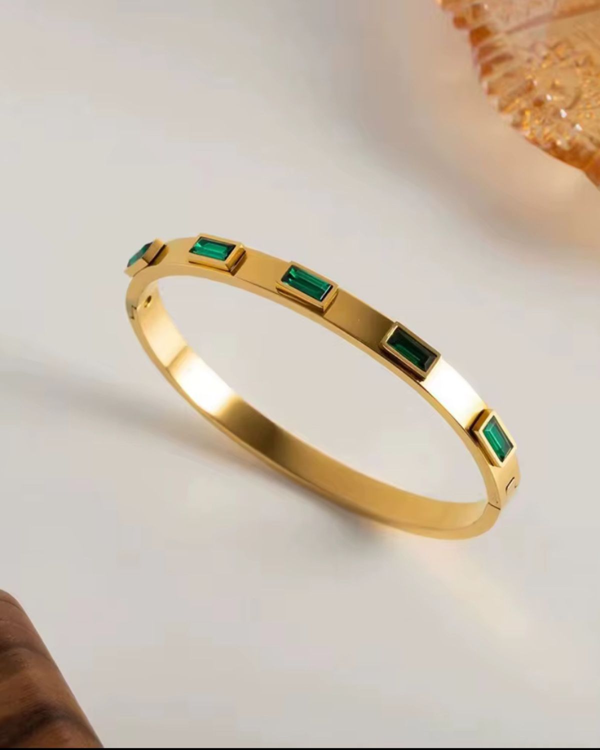 BRAZALETE RADIANT LOOP