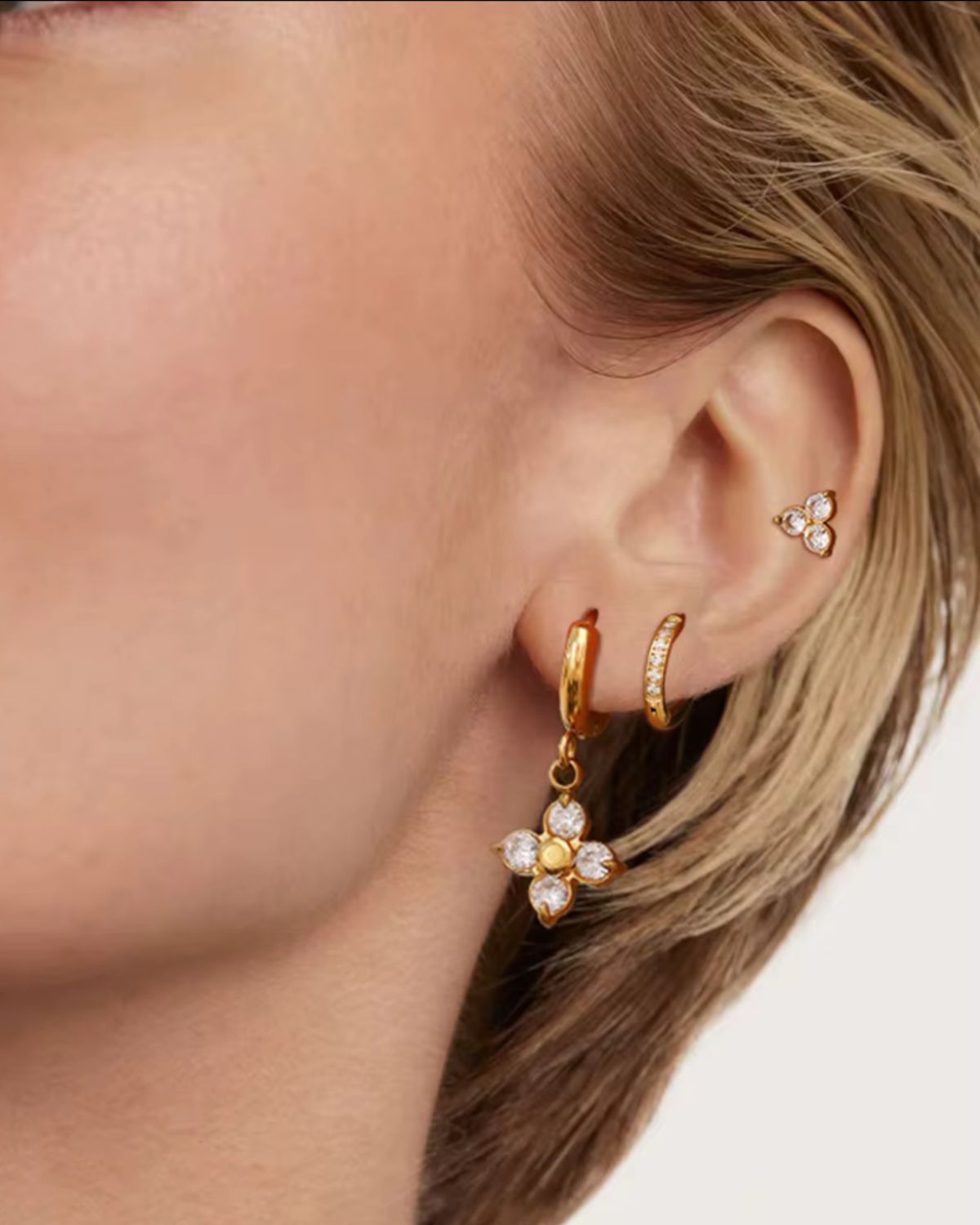 SET DE ARETES ZAMIRA