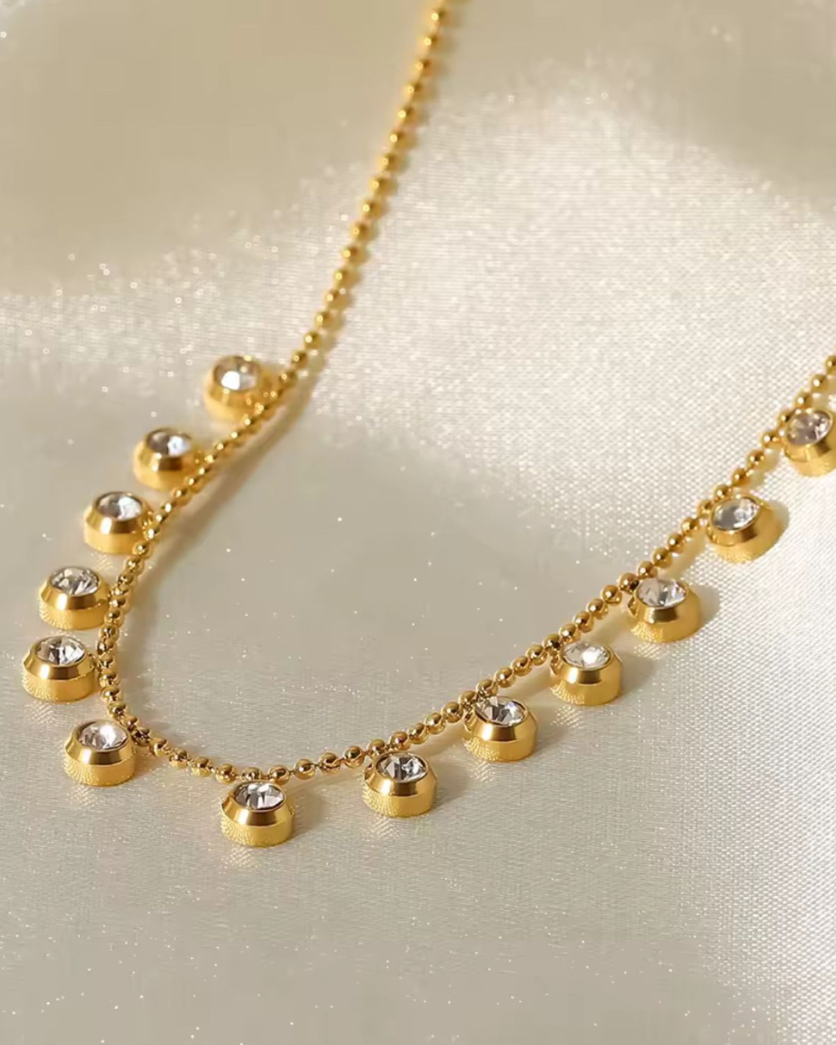 COLLAR NÚA