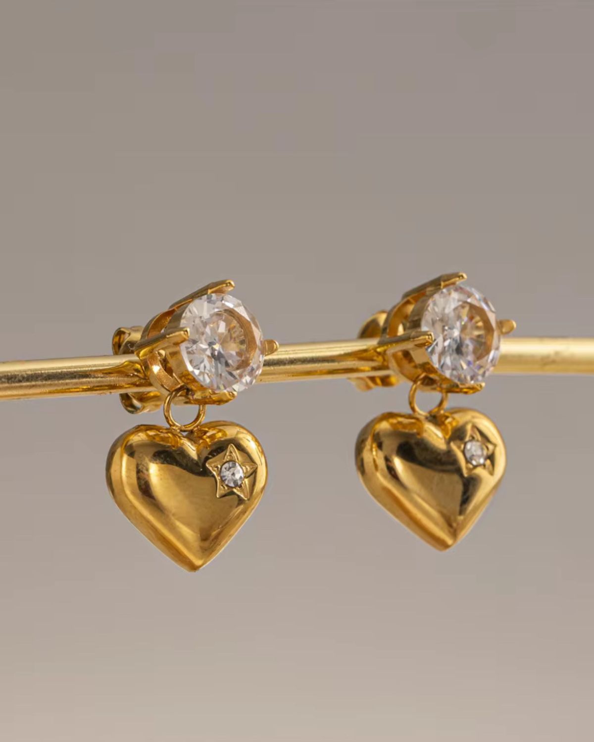 ARETES LÍA